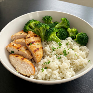Macro Meal: Lemon Garlic Chicken Breast with Steamed Broccoli and Garlic Herb Rice